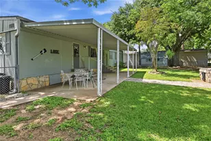 3409 Tahitian Ct, Granbury, TX 76048 - Photo 4