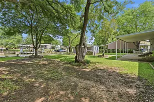 3409 Tahitian Ct, Granbury, TX 76048 - Photo 16
