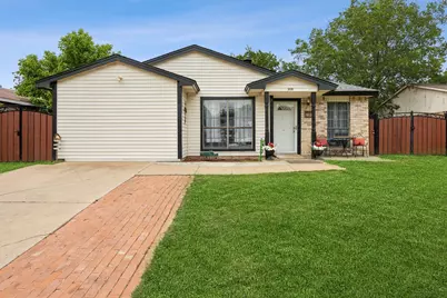 3812 Longmeadow Way, Fort Worth, TX 76133 - Photo 1