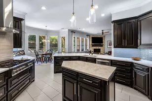 3305 Clubview Dr, Denton, TX 76226 - Photo 4