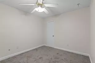 1304 Bradley Ct, Cleburne, TX 76033 - Photo 10