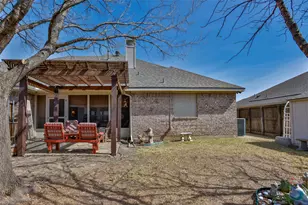188 Aster Dr, Sanger, TX 76266 - Photo 32