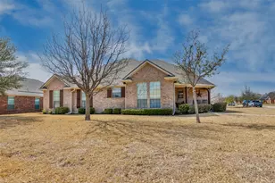 188 Aster Dr, Sanger, TX 76266 - Photo 4