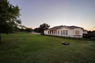 3615 University Park Ln, Irving, TX 75062 - Photo 18