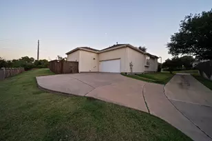 3615 University Park Ln, Irving, TX 75062 - Photo 26