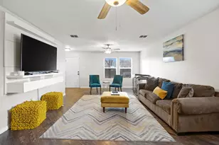 3604 Trickling Creek, McKinney, TX 75071 - Photo 2