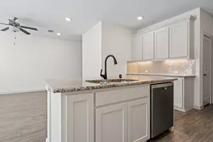 2716 Starburst Dr, Little Elm, TX 75068 - Photo 12