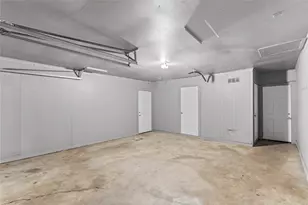 1204 Elmwood St, Gainesville, TX 76240 - Photo 28