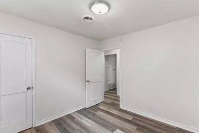 1204 Elmwood Street, Gainesville, TX 76240 - Photo 26