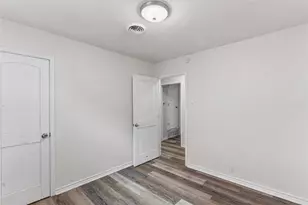 1204 Elmwood St, Gainesville, TX 76240 - Photo 26