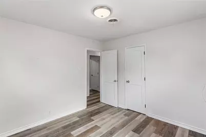 1204 Elmwood Street, Gainesville, TX 76240 - Photo 24