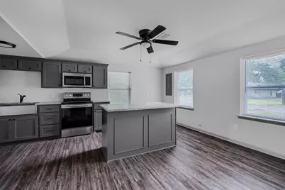 312 Hackney Street, Collinsville, TX 76233 - Photo 8