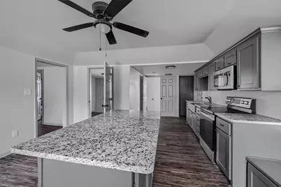 312 Hackney Street, Collinsville, TX 76233 - Photo 10