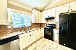 9608 Applewood Trail, Denton, TX 76207 - Photo 14