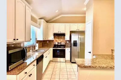 9608 Applewood Trail, Denton, TX 76207 - Photo 14