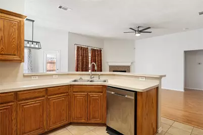 4914 Brazoswood Circle, Arlington, TX 76017 - Photo 8