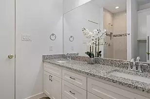 4703 Columbia Ave, Dallas, TX 75226 - Photo 10