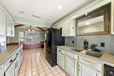 339 Crestview Drive, Red Oak, TX 75154 - Photo 8