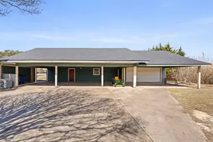 339 Crestview Dr, Red Oak, TX 75154 - Photo 2