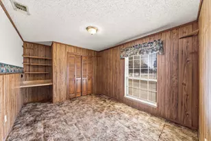 339 Crestview Dr, Red Oak, TX 75154 - Photo 10