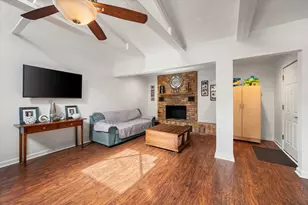 2548 Wood Valley Pl, Dallas, TX 75211 - Photo 6