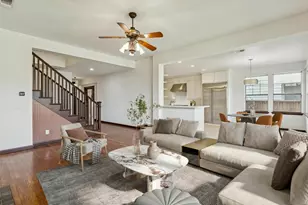 800 Mayberry Dr, McKinney, TX 75071 - Photo 2