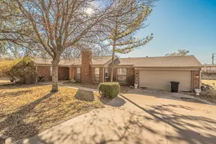 202 S Tower St, Weatherford, TX 76086 - Photo 36