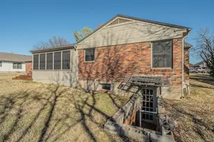 202 S Tower St, Weatherford, TX 76086 - Photo 30