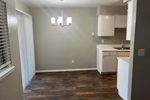 1122 Millview Dr, Arlington, TX 76012 - Photo 4