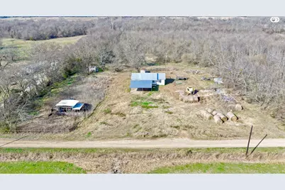 5194 County Road 15200, Deport, TX 75435 - Photo 2