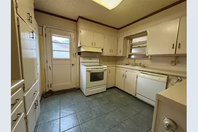 510 S Oaklawn Avenue, Eastland, TX 76448 - Photo 6