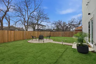 1810 Kraft Street, Dallas, TX 75212 - Photo 30