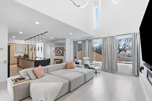 1810 Kraft St, Dallas, TX 75212 - Photo 18