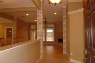 6905 Vista Ridge Ct, Fort Worth, TX 76132 - Photo 8