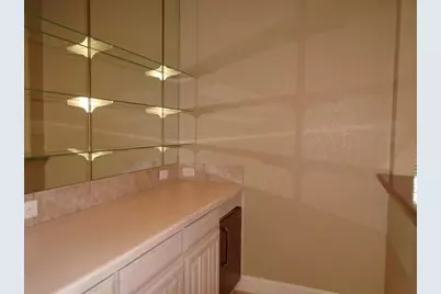 6905 Vista Ridge Court, Fort Worth, TX 76132 - Photo 4