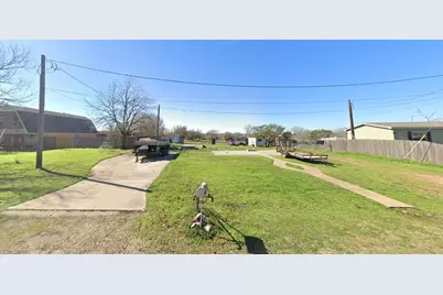 2217 Cadiz Circle, Granbury, TX 76048 - Photo 2