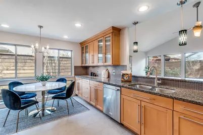 6111 Black Berry Lane, Dallas, TX 75248 - Photo 10