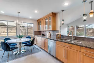 6111 Black Berry Ln, Dallas, TX 75248 - Photo 10