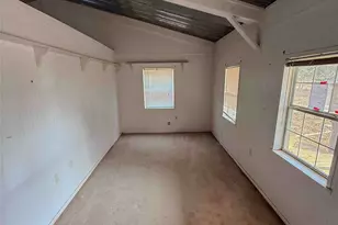 1007 Private Rd 2002, Giddings, TX 78659 - Photo 20