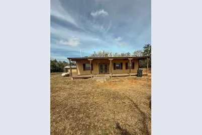 1007 Private Road 2002, Giddings, TX 78659 - Photo 1