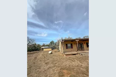 1007 Private Road 2002, Giddings, TX 78659 - Photo 14