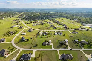 125 Deer Stream Ct, Azle, TX 76020 - Photo 38