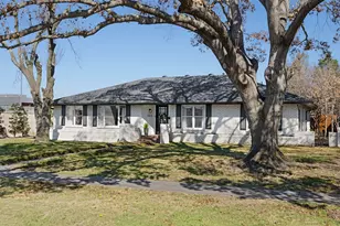 323 E Tyler, Richardson, TX 75081 - Photo 2