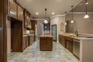 211 Pack Saddle Trail, Weatherford, TX 76088 - Photo 10