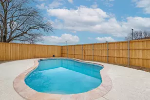 6900 Elliot Ct, The Colony, TX 75056 - Photo 2