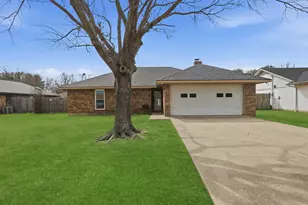 2607 Boulder Dr, Corinth, TX 76210 - Photo 2