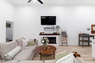 3817 Spencer St, Greenville, TX 75401 - Photo 6