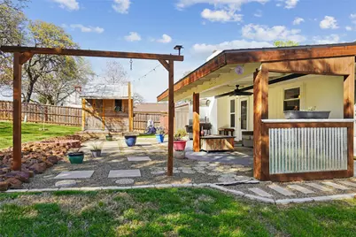 1506 Springbrook Street, Corinth, TX 76210 - Photo 38