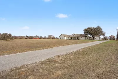 192 Riverside Drive, Decatur, TX 76234 - Photo 2