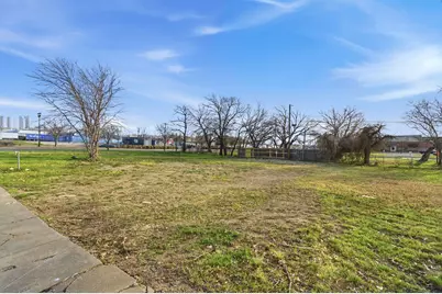 1109 Galveston Avenue, Fort Worth, TX 76104 - Photo 6